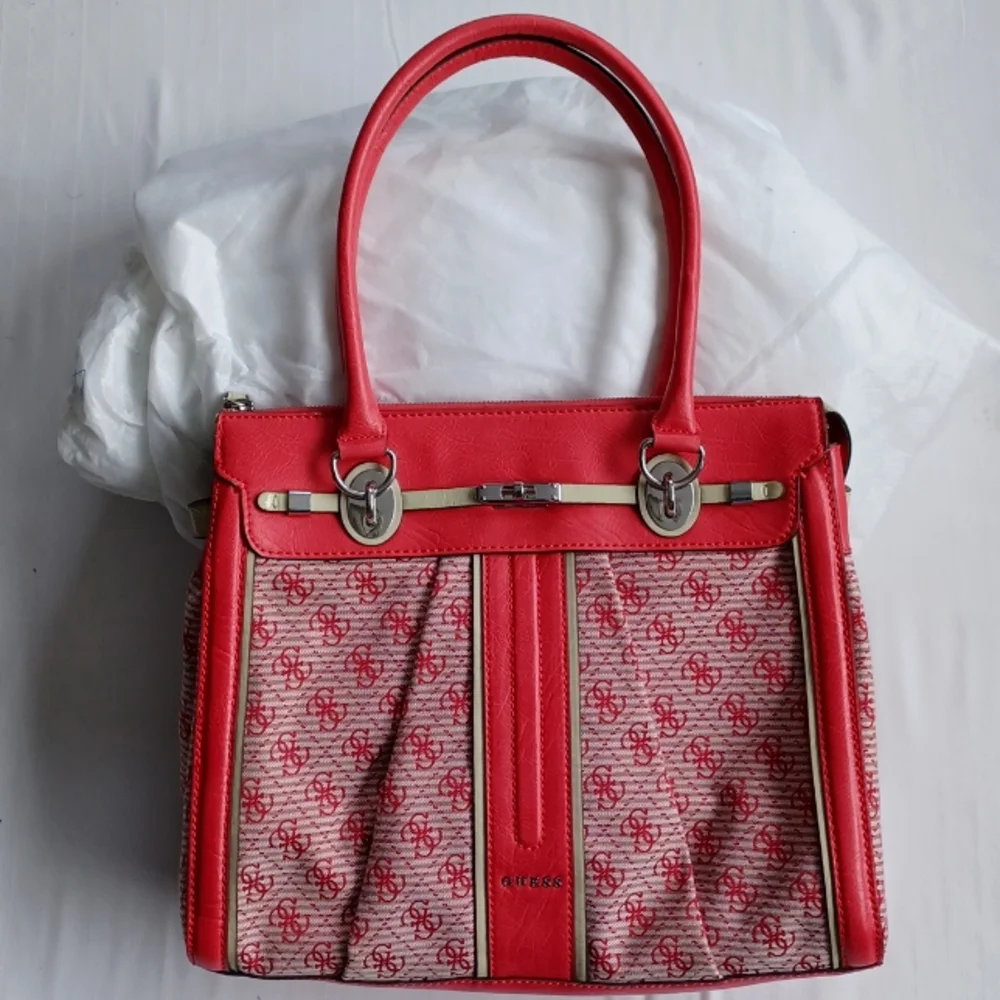 Guess Coral Logo Fabric/Faux Leather Shoulder Bag - Picture 2 of 14